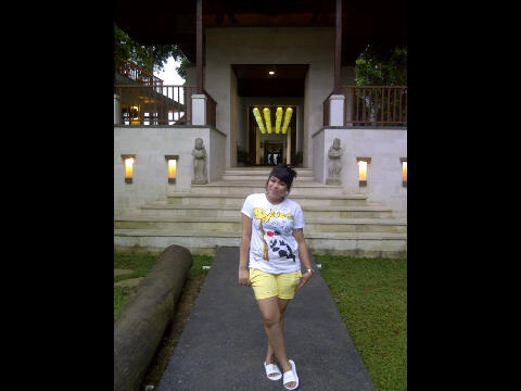 I'm Original Women,,,I'm CheerFuLL Girl,,,Never Give Up,,Enjoy Every Rules That God Give to me,,,Thanks God