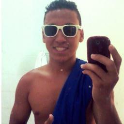 Diogo Oliveira, Comprometido, 18 anos !!