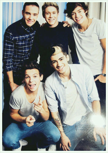 Hiiiiiii ALWAYS SUPPORT @OneDirection. Love the boys.