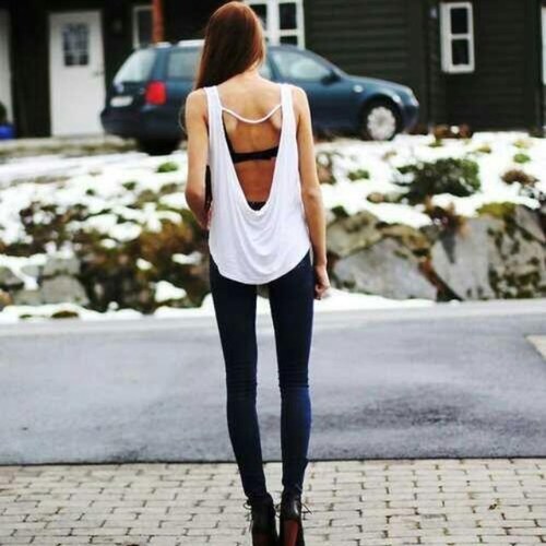 Mi mundo, otro mundo. Anorexia como estilo de vida, lucharé con cortes, vómitos, ayunos.. De todo por los putos 34k, no me critiques si no conoces mi historia