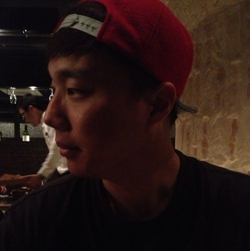 듣고, 생각하고, 말하고. 고담역삼 주민 5년차. Sports drive me, Fashion inspires me. Marketing Beginner, Basketball lover.
