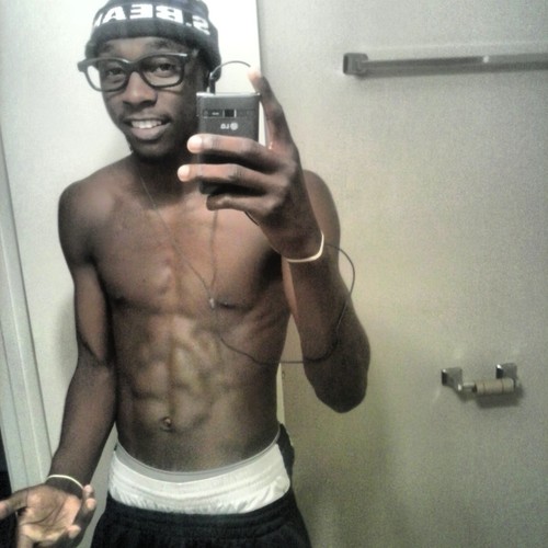 Hell my name Black follow me i follow back