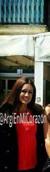 Ese lunes 11 Marzo, todos vimos a la futura ganadora de GH 14, ARGI GASTAKA. Tambien apoyando a Susana,Ibo y Julen. Argi beti zurekin.