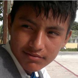 Nací y sígo viviendo donde mismo,me gusta todo lo q sea extremo o divertido,me gustan las chicas lindas y buena onda e tenido 2 novias y una gran desecsion