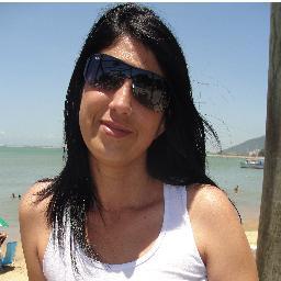Não existe caminho para felicidade, a felicidade é o caminho.