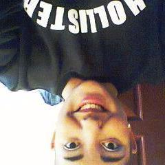 Quem se descreve, se limita.