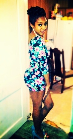 ~ I like Twe Ply With It Squeeze It Like a Stress Ball.... str8 like daht..... keep it cute or what ever!
