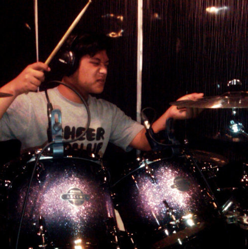 musician. drummers(fenomusik). songwriter. aranger. work at: yamahamusikid cp:082310651850.