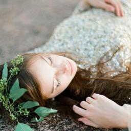 A Silven elf residing in the Woodland Realm. A helaer but good with a bow [RP]