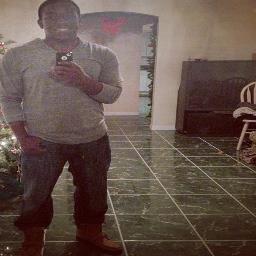 Rhylee22's profile picture. 