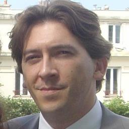 Entrepreneur - Expertises Microsoft/Cloud/SQL/IP - Développeur .NET full stack - Hobbies : Trading et Espaces Verts