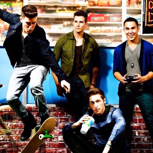 Soy RUSHER DE CORAZON Y NO ME DA PENA DECIRLO
I LOVE   KENDALL SCHMIDT, LOGAN HENDERSON, JAMES MASLOW y CARLOS PENA :3 LOS AMO
I AM RUSHER FOREVER