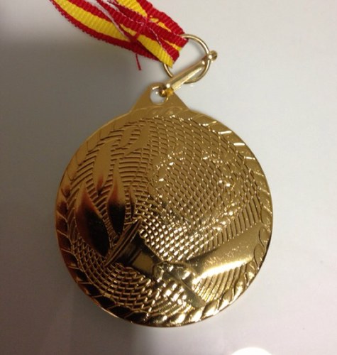 ismarco911's profile picture. El único hombre que no se equivoca es el que nunca hace nada