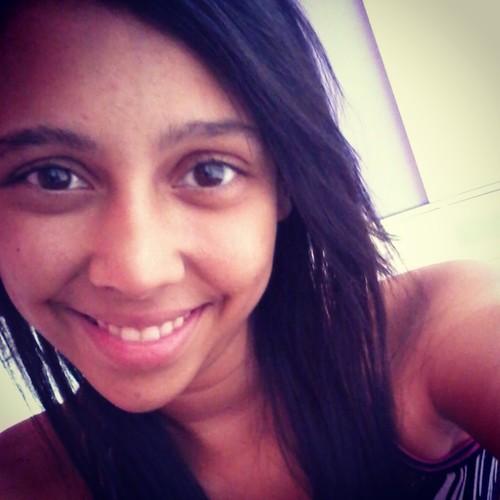 thaynasf15's profile picture. 