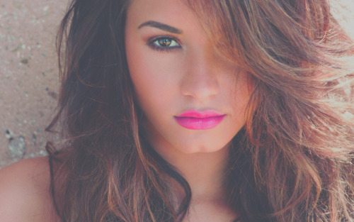 Tonight I need hold you so close ♪