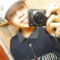..Dizeem que a felicidade é um momeento...
