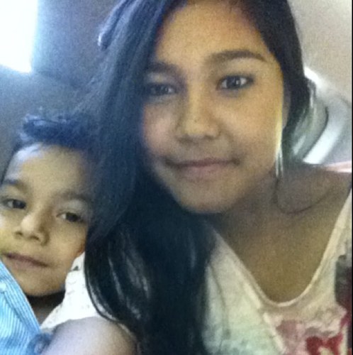 Hi im elvira im a directioner!!!!! Follow me i follow back peac my peeps!!! :)