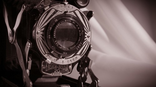 KolokialShots's profile picture. Amateur photographers on a mission. Turning the ordinary into extraordinary. Tell us what you want to see!