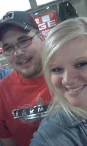 brittanyandjust's profile picture. 