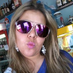 Se não for hoje, um dia será. Algumas coisas por mais impossíveis q pareçam, a gente sabe q foram feitas para um dia darem certo..