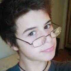 @PedroNegrini seguida pelo meu amoooor