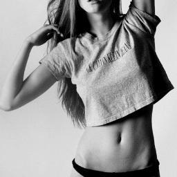 Comienzo: 55 kg. Meta: 40 kg. A 14 kilos de la perfección. Vaca andante. Self-harm. 1.68, 15 años.