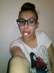 AlyssaZer's profile picture. 