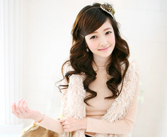 ดีจ๊ะ! ชื่อฟางนะ อายุ17 ชอบอ่านชอบรีทวิตแต่ไม่ชอบทวิตเอง - - /เป็นติ่งไอคอน *เมนหลักวงแรกเลยนะอิอิ /ย้ายมาอยู่ Rebellion กลุ่มกบฎ /น้องใหม่ค่ะ :3