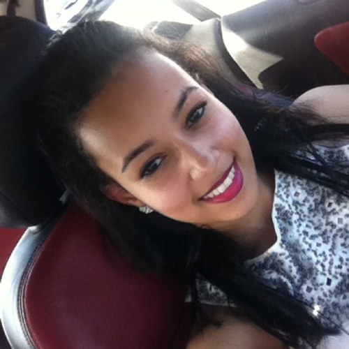 lishia15's profile picture. 