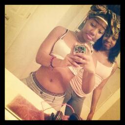 Fuck You Pay Me Is What I Told Yo Bitch ! I Bussit For Unicorns ! Follow me  Mention = Follow Back . Bye Hoes ^.^