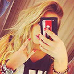 Que legal sua amiguinha :) seria uma pena :) se alguém matasse ela :)
Sigam e retweetem :3 sigo de volta :3 Dona: @qissujenny