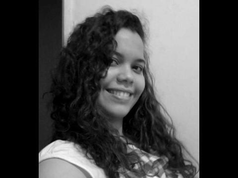 Dominicana, Estudiante de Microbiologia, Princesa de Dios e instrumento suyo para su gloria.
 ╰♥╮✿ ..:: яσṧṩαηηα ₲iṧṩєℓℓє ₲rµℓℓση ₣. ::.. ✿ ╰♥╮.