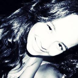 Esquecer é uma necessidade. A vida é uma lousa, em que o destino, para escrever um novo caso, precisa de apagar o caso escrito.