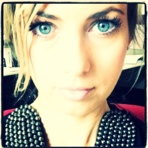 Meegs_Roberts's profile picture. Sagittarius and 100% true to it. Love my job because I get to talk to people all day. Music, fashion, friends, gym, fun times and nice people make me happy!!