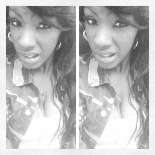 KEYAZMINE - Kenzy ♡#$kinny #Pretty #Taken #ILove MyLife #Loyal ..... 1x for Squeeky ... *Pause* Moment of Silence ... ☆★