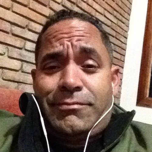 Padre, pasion por las finanzas, economia y el mercado de valores. Montañez, agricultor, jack of all trades, master of none