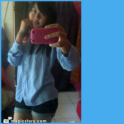 icha_risandy's profile picture. I'm posible