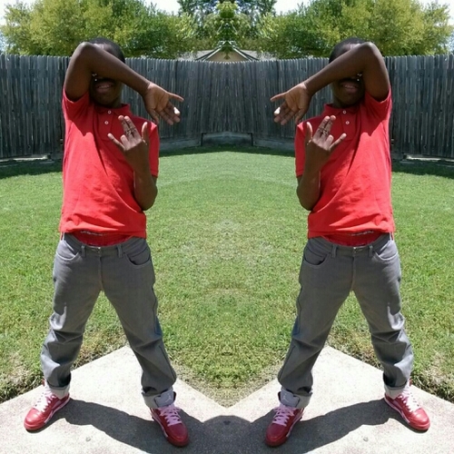 me n my B.M.E niggaz getting it how we live follow my niggas @foolieboy_skurr and @highlife_pimp
