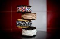 Terivzlk's profile picture. Born in Barnet, Hertfordshire, Barry, also known as “Storyheart”, left his beloved England in 2000,moving to the USA                     http://t.co/5wFnuMTo7o