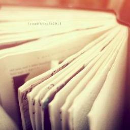 Ogni libro,ogni volume che vedi possiede un'anima,l'anima di chi l'ha scritto e di coloro che l'hanno letto,di chi ha vissuto e di chi ha sognato grazie ad esso