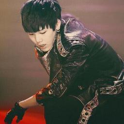 ... ถ้าจะฟอล ฟอลแอค @junhong_ETbot Follow back @junhong_etbot