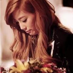 Girl generation leader kim taeyeon , miss taeyeon , taengoo , instagram : taeyeon _ss
