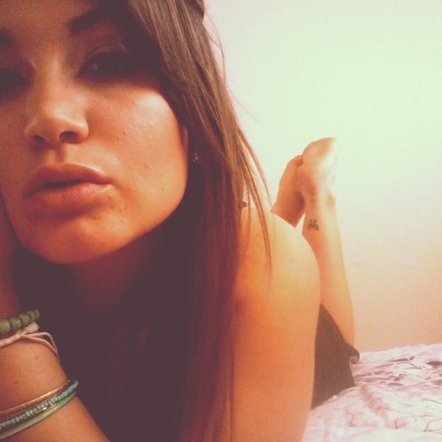 amandamsearles's profile picture. I dream fairy tales.