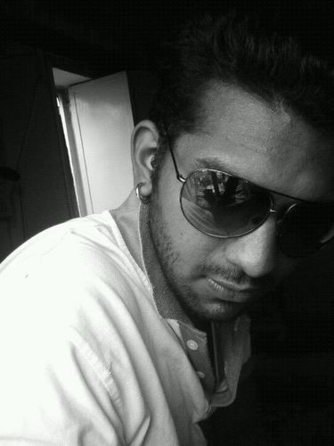 A simple guy ...with simplest way of living life ...that's me \m/...Learner...Stoner...Music...Friends...Live..The End ...:o