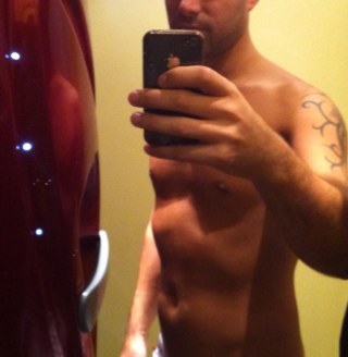 PmwPvt's profile picture. Gay guy with a Husband, I love porn. This is my naughty account. Over 18 only.