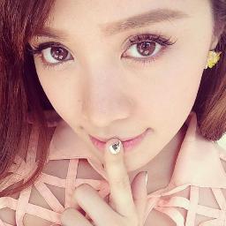 Bisikin iklannya dong dengan mention kita. Langsung kita RT :* :*