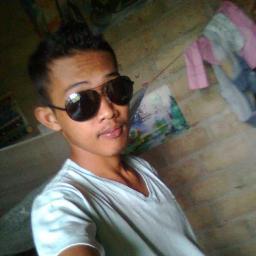 Deri_A1933's profile picture. 