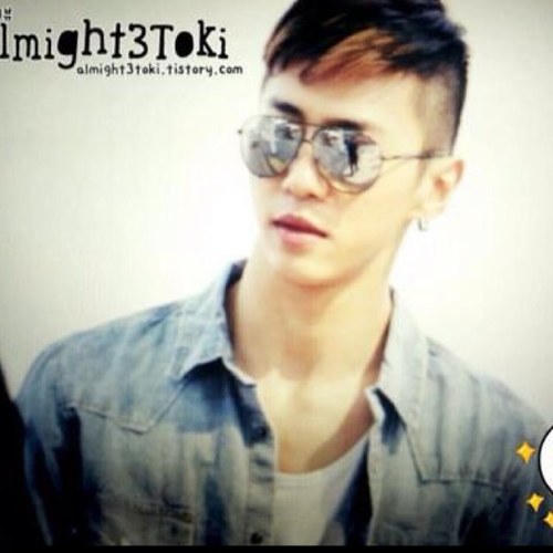 방용국YESSIR!!!! What sup yeah i'm youngguk bot thai nice to meet you all baby!! i love you!! [just bot not real] #_99Fam 160413