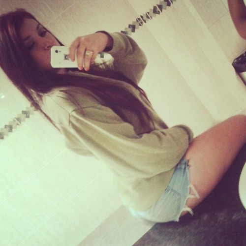 edad: 16, instagram : gethighasfuuck, facebook: serena correal . i follow everybody !! follow back
