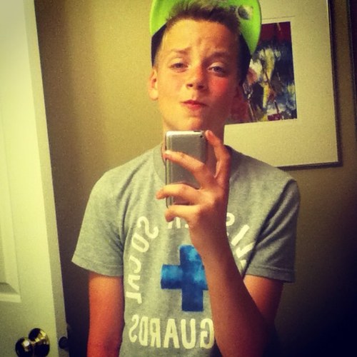 Find Drew Carter's Background Report in the US